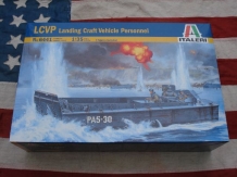 images/productimages/small/LCVP Italeri schaal 1;35 nw.jpg